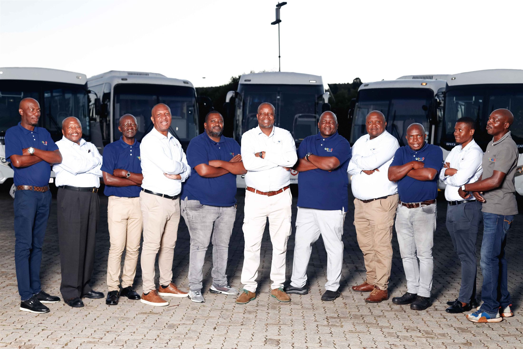 GO-GO Shuttles Corporate Transport